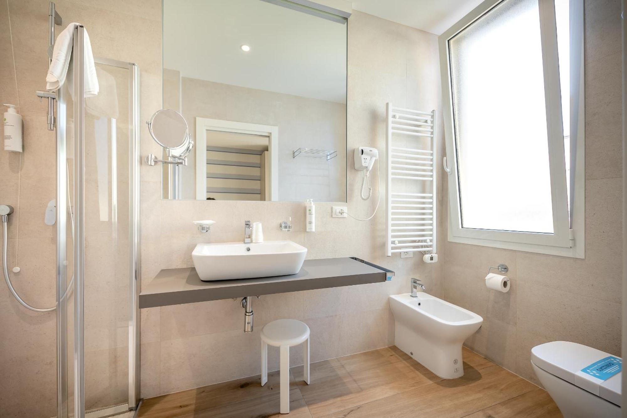 Hotel Le Lampare Caorle Eksteriør bilde