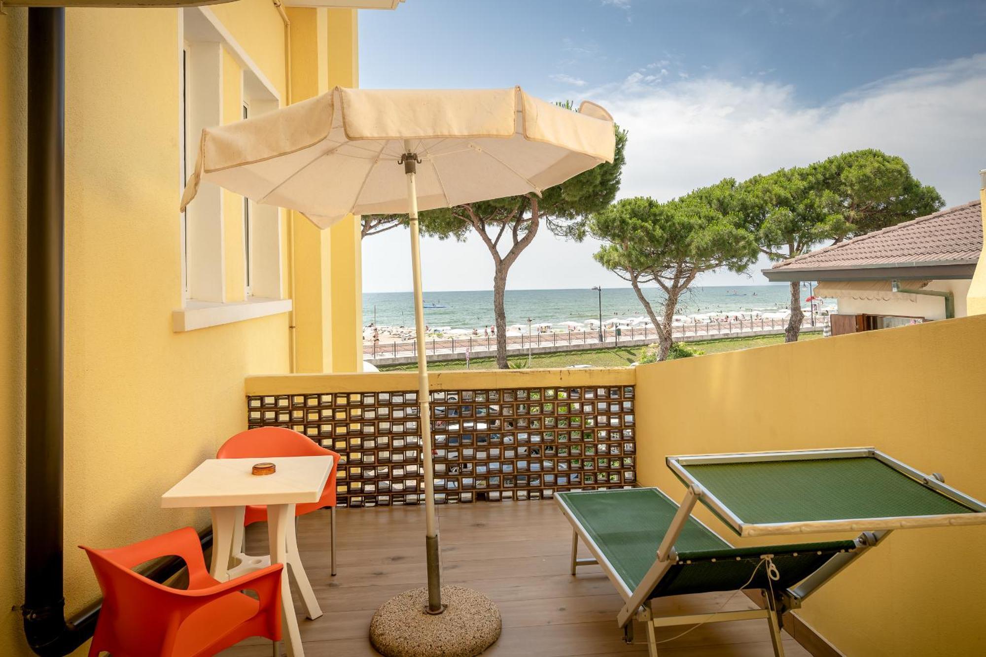 Hotel Le Lampare Caorle Eksteriør bilde