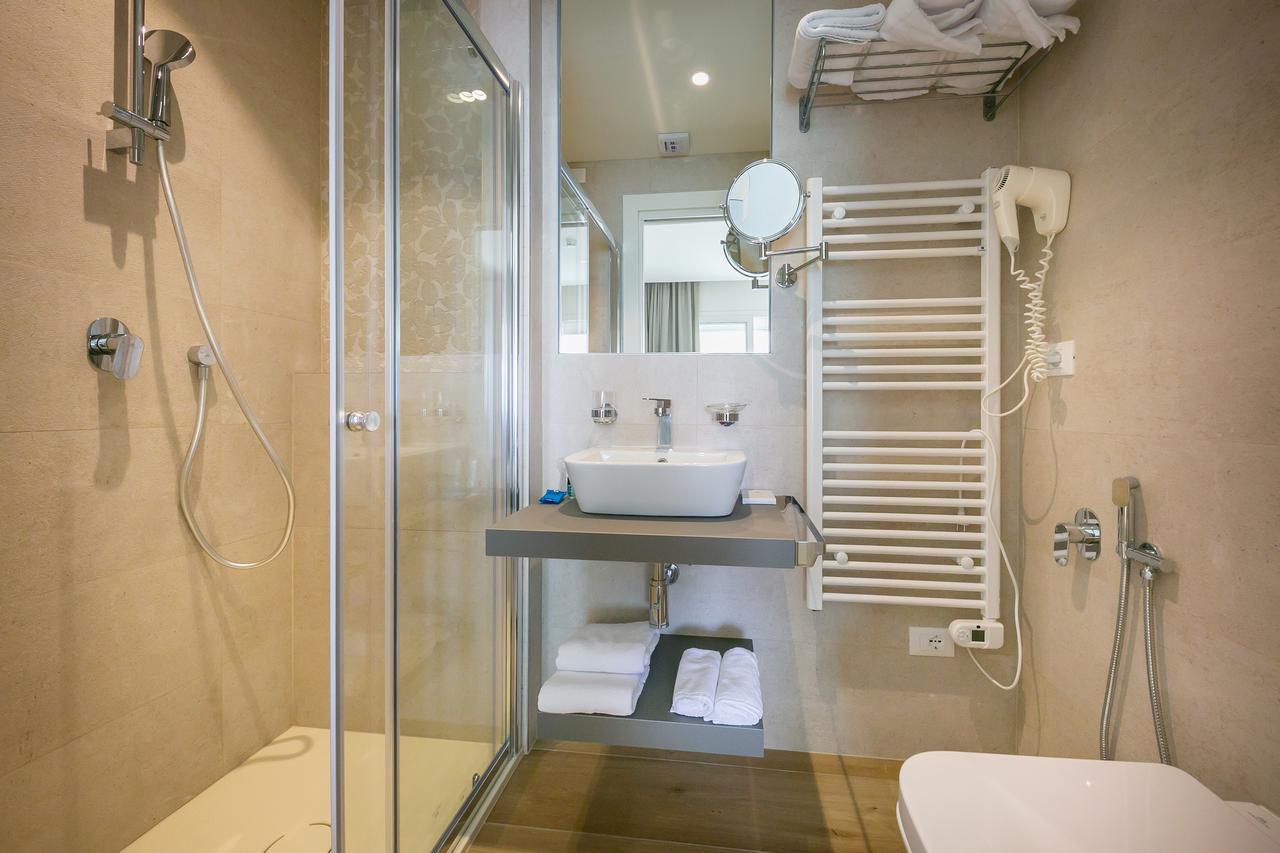 Hotel Le Lampare Caorle Eksteriør bilde